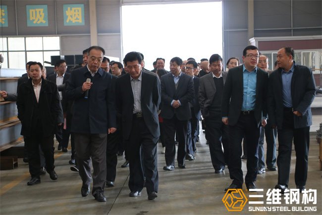 滕州市政协莅临emc易倍·(中国)体育官方网站
开展调研活动2