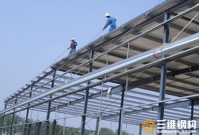 emc易倍钢结构工程施工现场图